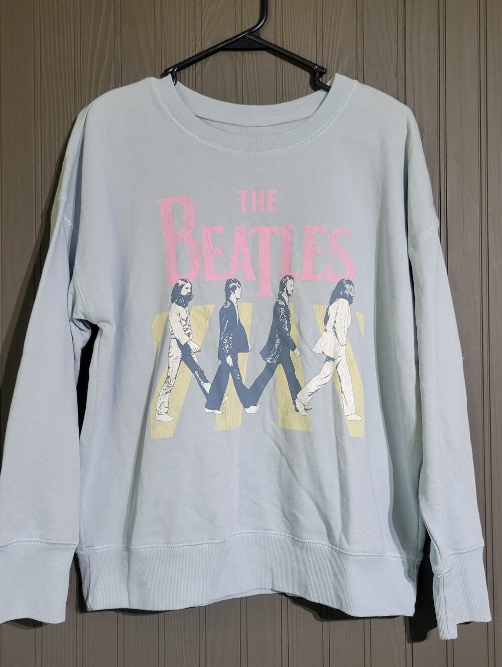The Beatles Long Sleeve Crewneck Graphic Sweatshirt Pullover Blue Women's Medium